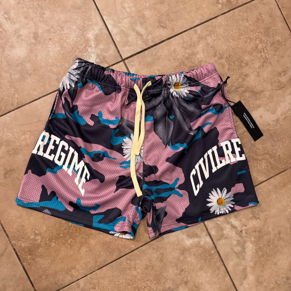 Civil regime heavyweight mesh shorts size large